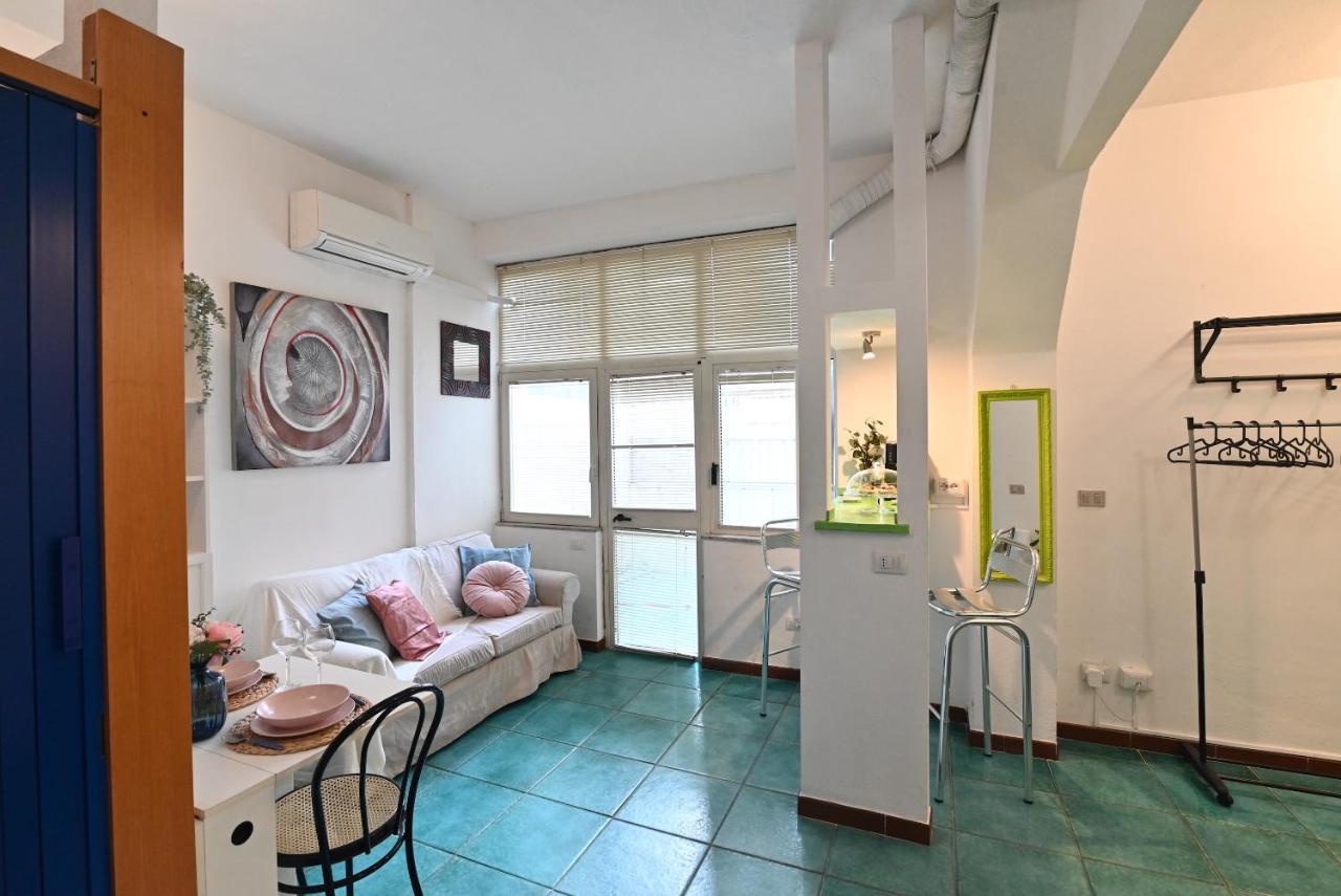 Izzhome City Love Cagliari Exterior photo